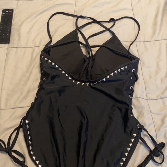 SOLD - Picture 2 of 3